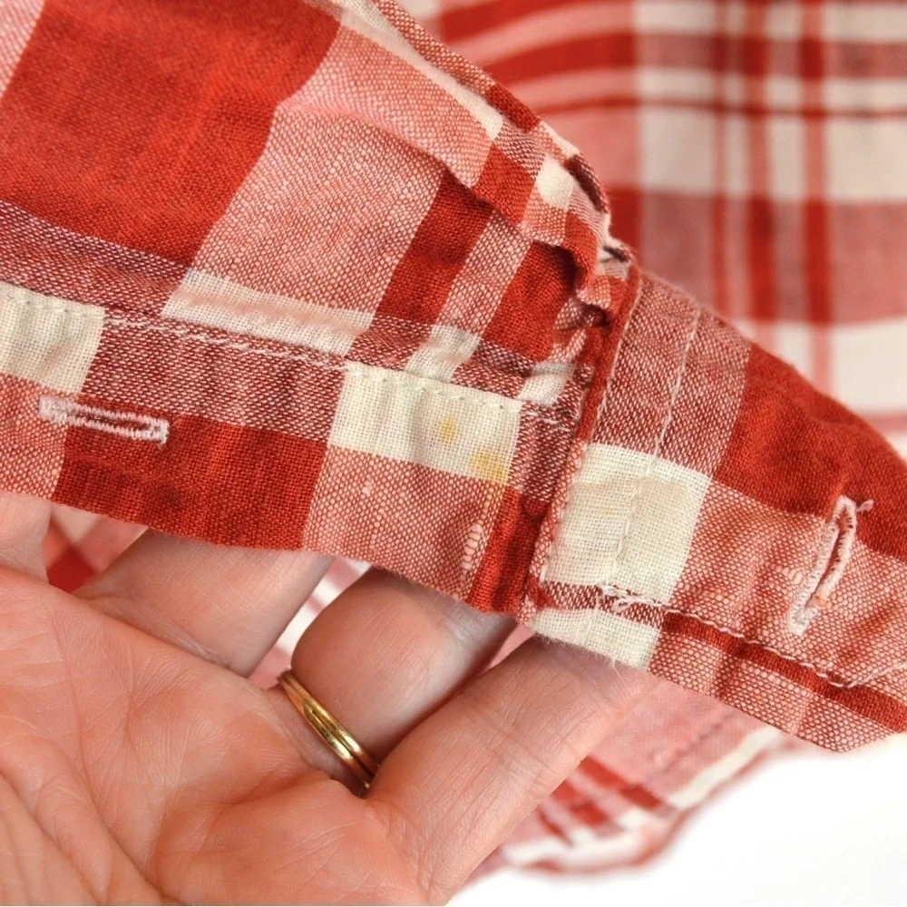 The North Face Men’s Linen Blend‎ Red Plaid Long Sleeve Button Down Shirt, Large
